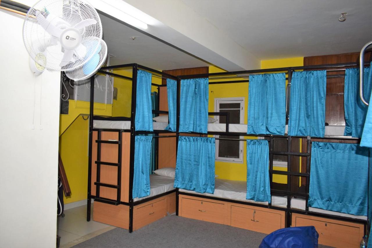 Bunkmates Vandrarhem New Delhi Exteriör bild