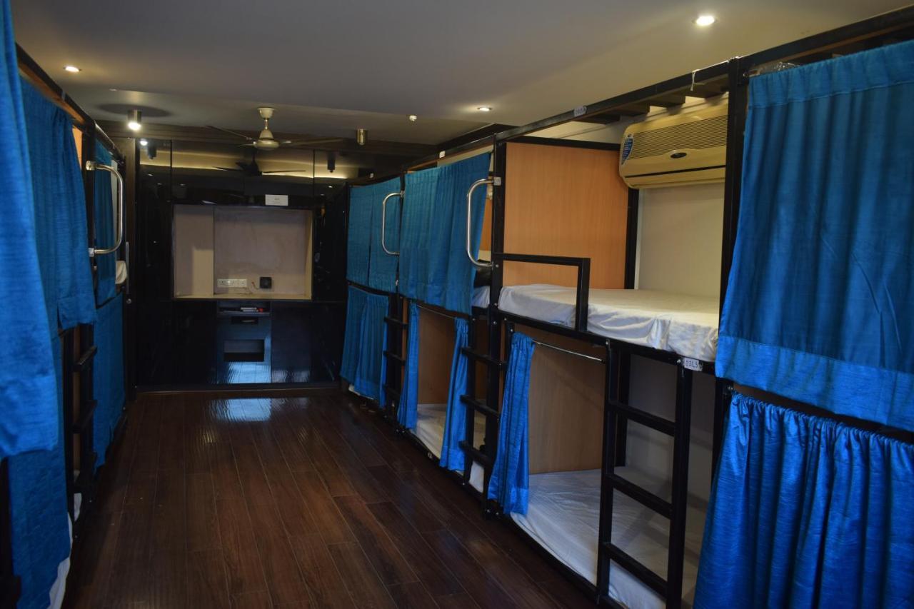 Bunkmates Vandrarhem New Delhi Exteriör bild