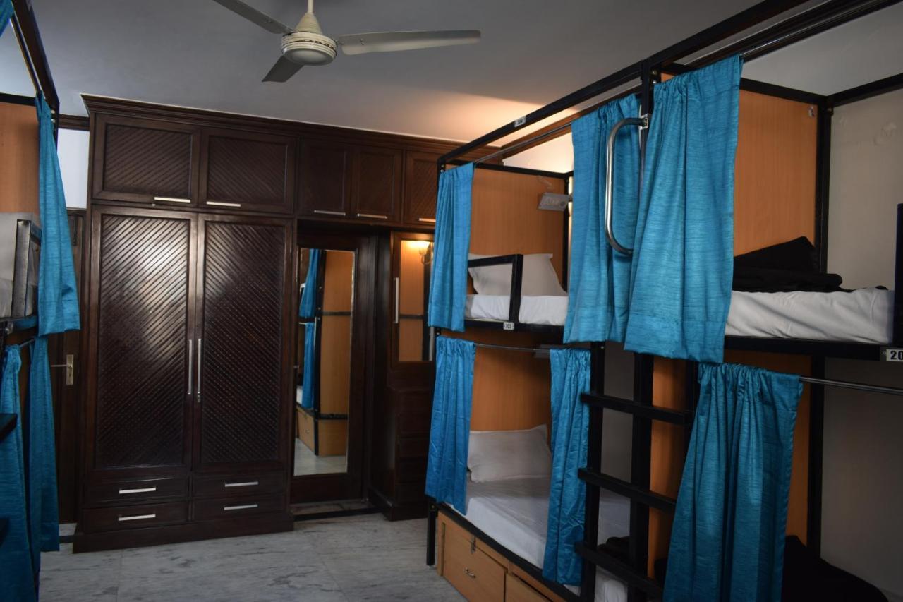 Bunkmates Vandrarhem New Delhi Exteriör bild